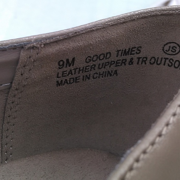 Aerosoles Taupe Ballet Flats Gold Accent NWOB - Picture 7 of 8